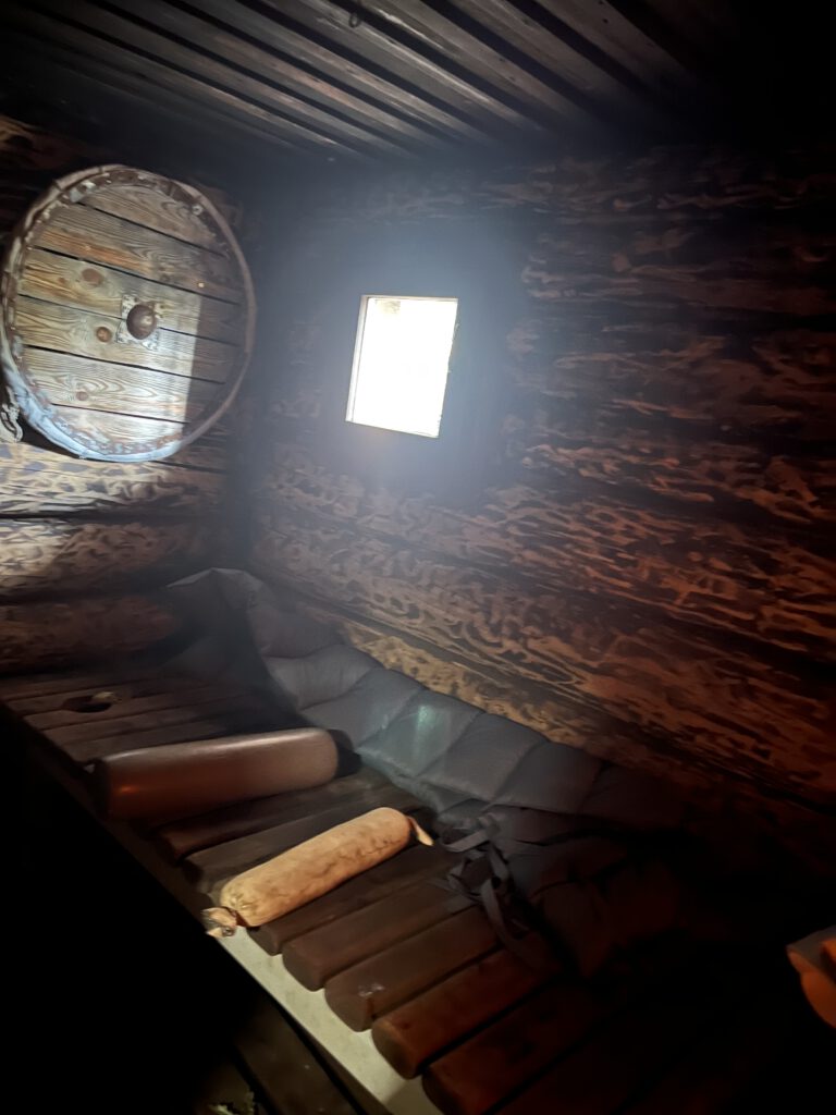 Malá vesnická Banya byla místem kde jsem prožil první vědomou banyu. Hluboký, krásný zážitek.